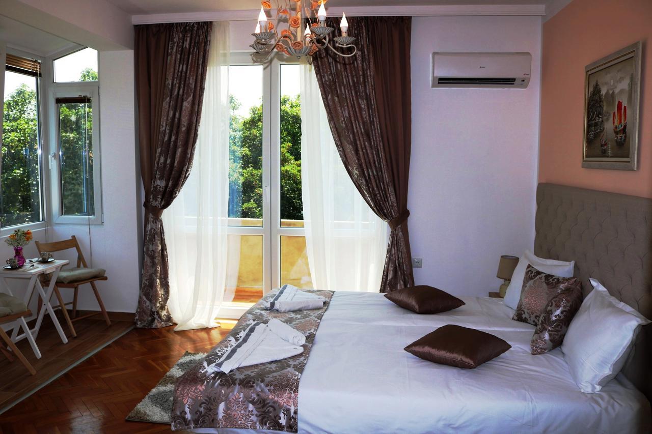 וארנה Sea Port Celebrity Apartment - Lets4Holiday מראה חיצוני תמונה
