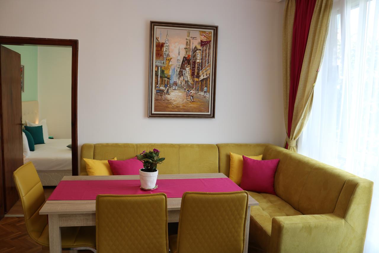 וארנה Sea Port Celebrity Apartment - Lets4Holiday מראה חיצוני תמונה