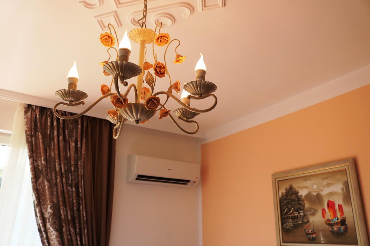 וארנה Sea Port Celebrity Apartment - Lets4Holiday מראה חיצוני תמונה