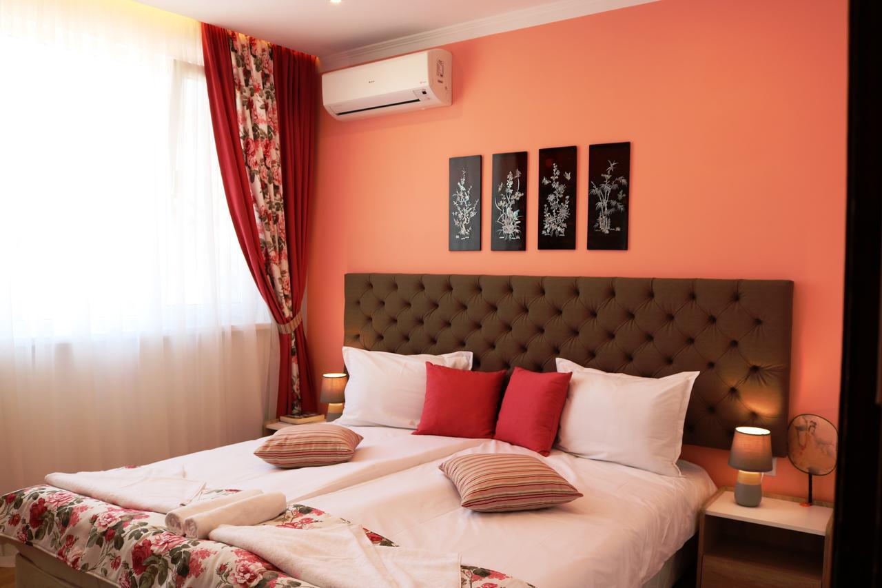 וארנה Sea Port Celebrity Apartment - Lets4Holiday מראה חיצוני תמונה