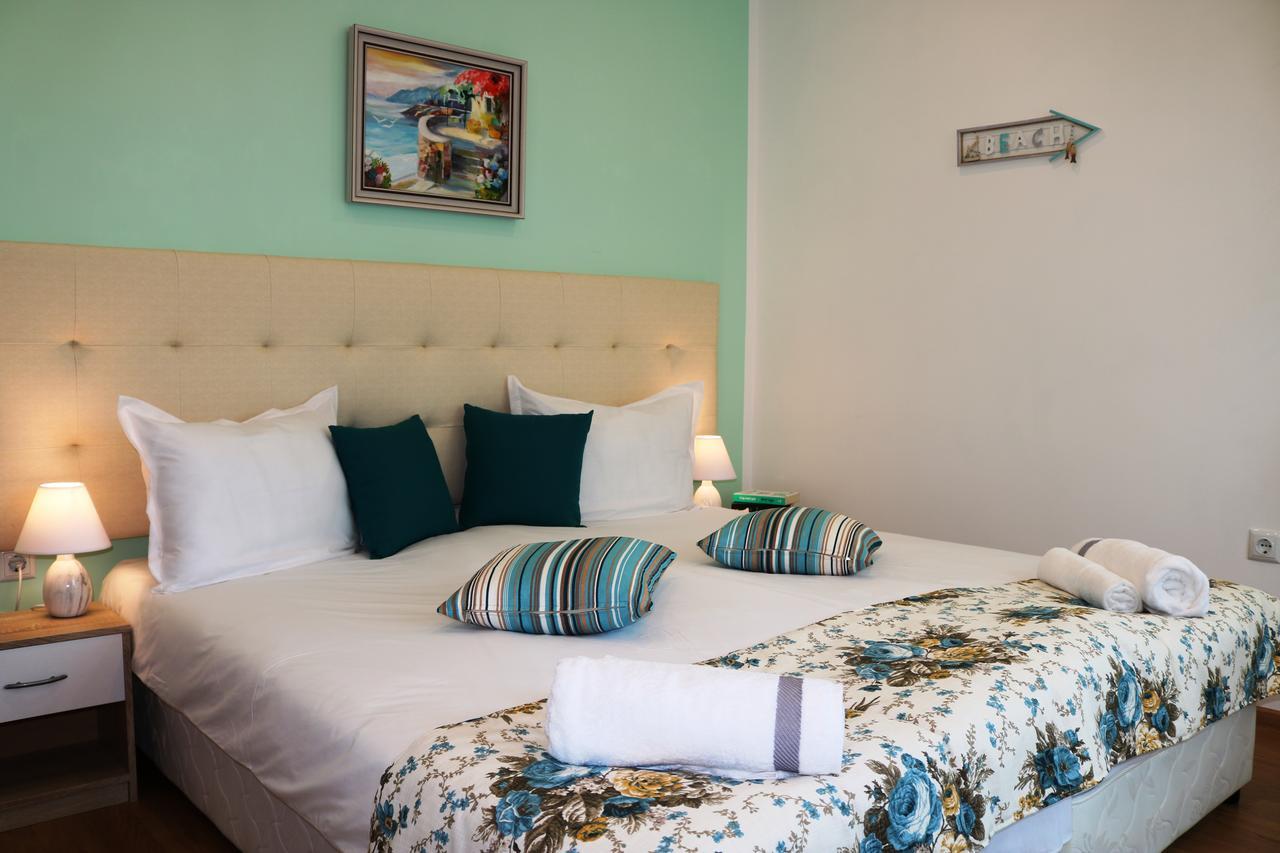 וארנה Sea Port Celebrity Apartment - Lets4Holiday מראה חיצוני תמונה