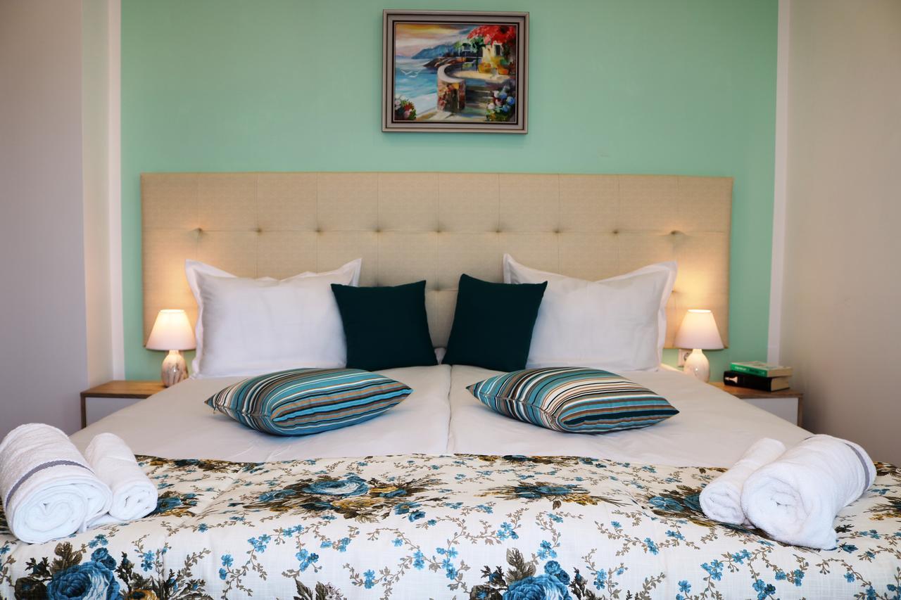 וארנה Sea Port Celebrity Apartment - Lets4Holiday מראה חיצוני תמונה