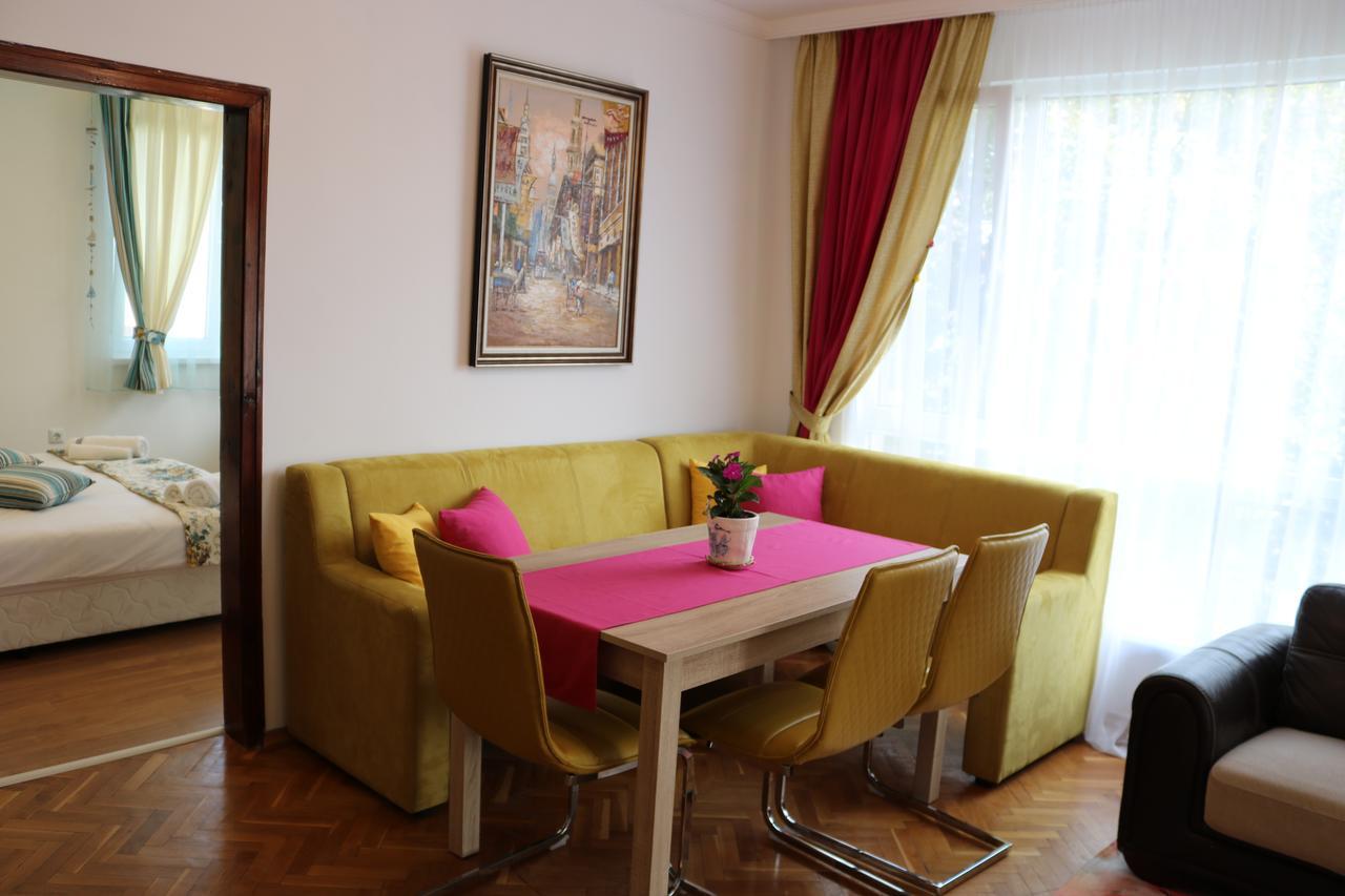 וארנה Sea Port Celebrity Apartment - Lets4Holiday מראה חיצוני תמונה