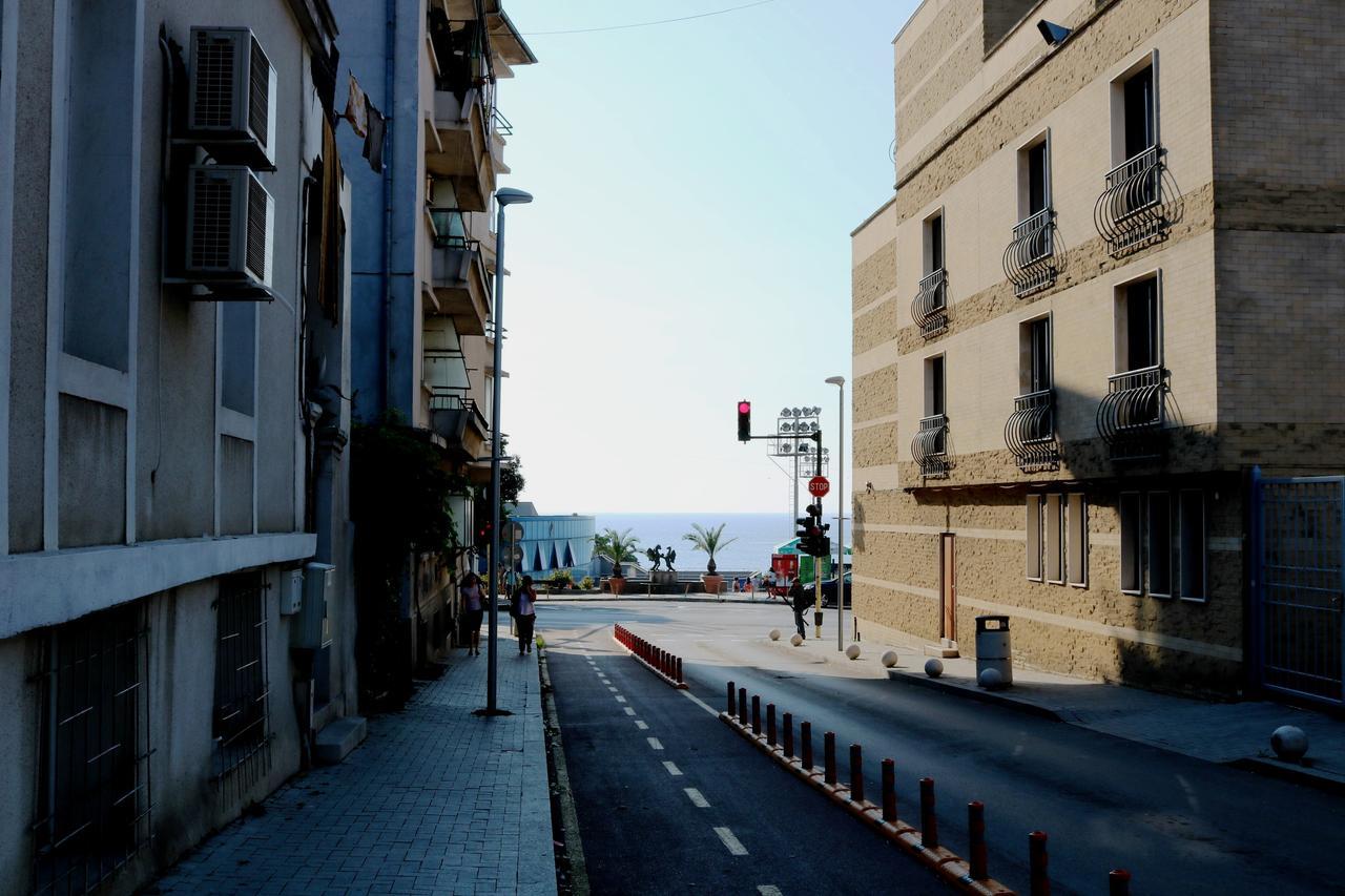 וארנה Sea Port Celebrity Apartment - Lets4Holiday מראה חיצוני תמונה